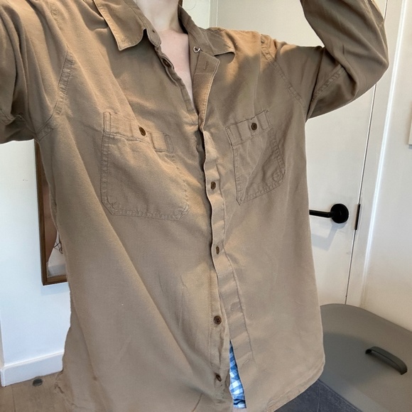 Neutral brown🏉100% cotton button down - Picture 2 of 7